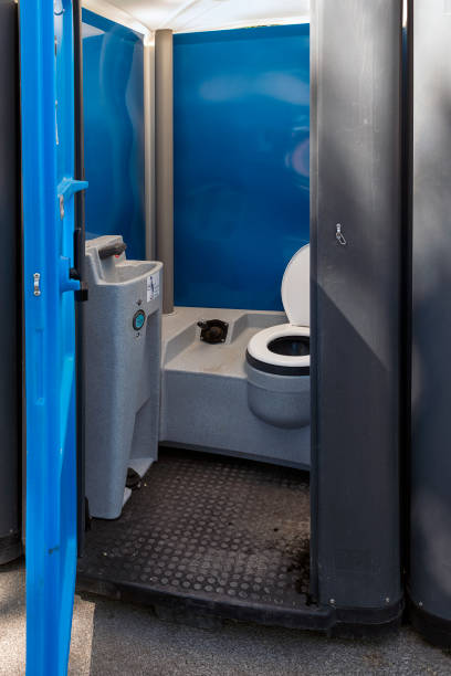 Affordable portable toilet rental in Huntington Woods, MI